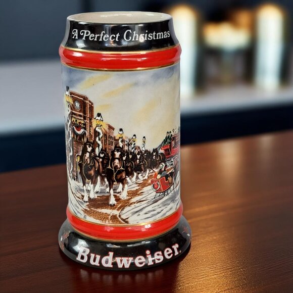 Vintage 1992 Budweiser Holiday Christmas Commemorative Beer Stein - Picture 3 of 15
